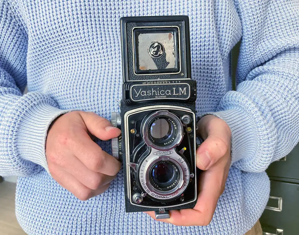 Prenez en main votre appareil photo argentique moyen-format